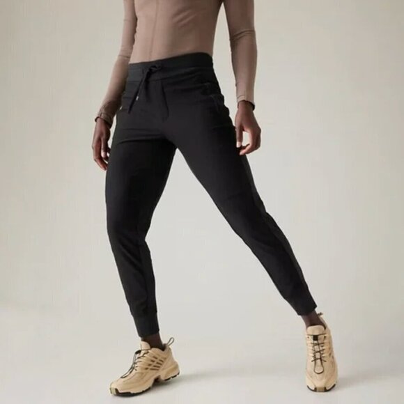 Athleta Trekkie North Jogger‎ Black size 18 - Picture 1 of 7